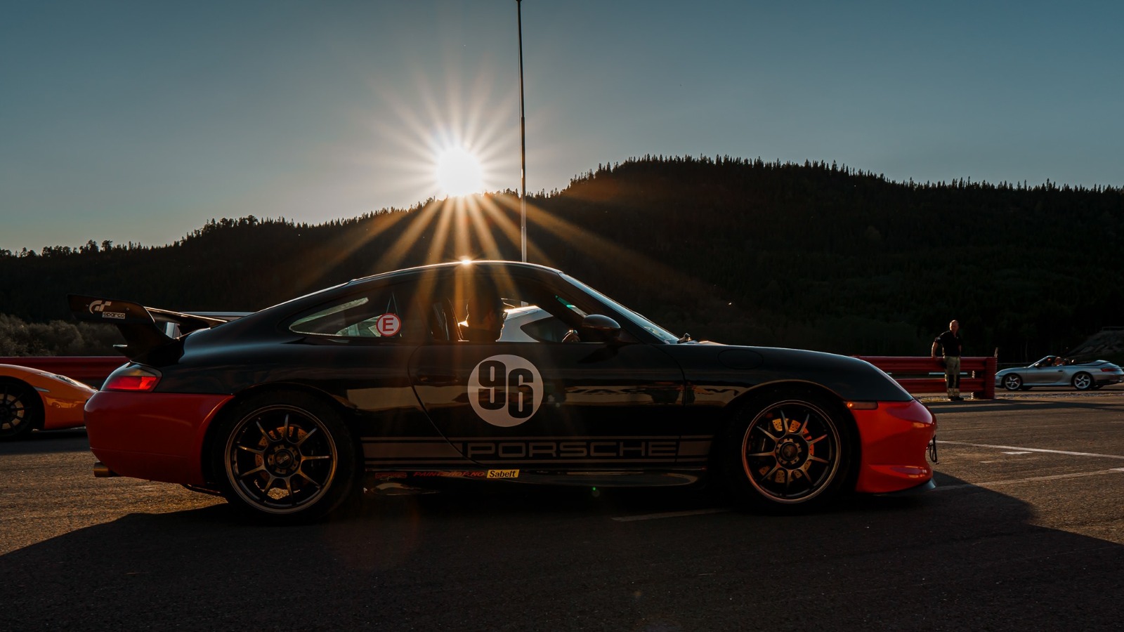 1998 Porsche 911  Carrera 2